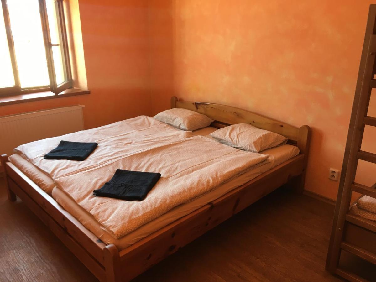 Cb Rooms/Bed&Soup Ceske Budejovice Exterior photo